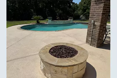 3712 Pine Village Court, Spring, TX 77386 - Photo 8