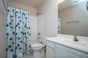 1923 Wellsley Ct, Sugar Land, TX 77498 - Photo 28