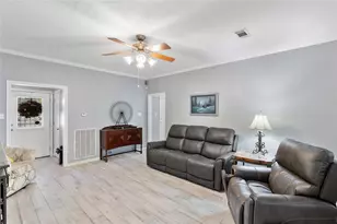 2402 Holly St, Liberty, TX 77575 - Photo 14