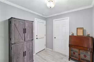 2402 Holly St, Liberty, TX 77575 - Photo 28