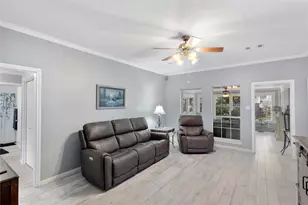 2402 Holly St, Liberty, TX 77575 - Photo 14