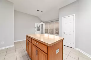 13206 Rustic Garden Dr, Houston, TX 77083 - Photo 10