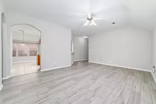 13206 Rustic Garden Dr, Houston, TX 77083 - Photo 6