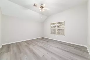 13206 Rustic Garden Dr, Houston, TX 77083 - Photo 12