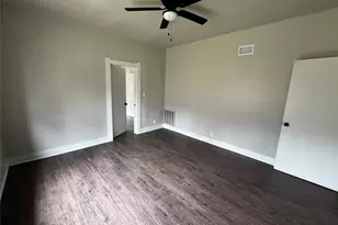2394 Avenue A, Beaumont, TX 77701 - Photo 12