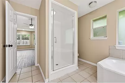 11655 Lakeview Manor Drive, Willis, TX 77318 - Photo 30