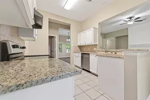 11655 Lakeview Manor Dr, Willis, TX 77318 - Photo 14