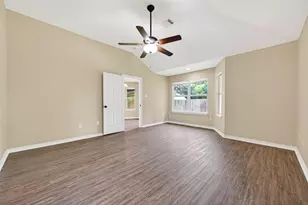 11655 Lakeview Manor Dr, Willis, TX 77318 - Photo 26