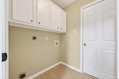 11655 Lakeview Manor Drive, Willis, TX 77318 - Photo 22