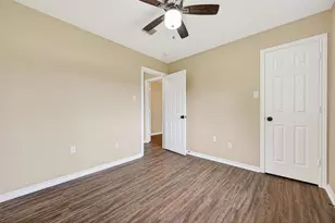 11655 Lakeview Manor Dr, Willis, TX 77318 - Photo 38