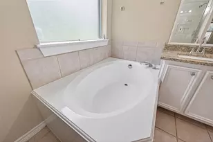 11655 Lakeview Manor Dr, Willis, TX 77318 - Photo 32