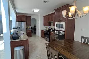 1110 Hector Ave, Pasadena, TX 77502 - Photo 12