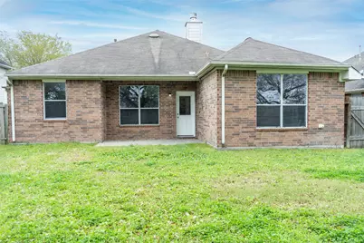 12914 Pinehall Lane, Houston, TX 77044 - Photo 16