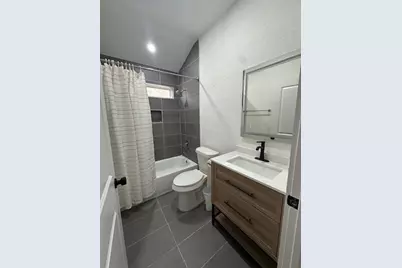 1311 E 35th Street, Houston, TX 77022 - Photo 8