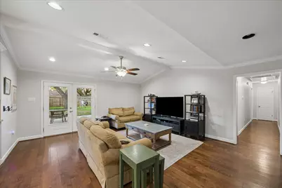5802 Belrose Drive, Houston, TX 77035 - Photo 16