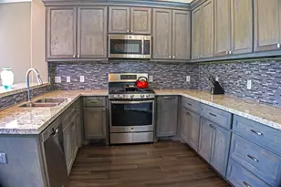 3911 Griggs Rd, Houston, TX 77021 - Photo 8