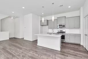 2011 E Bauer Dr, Houston, TX 77080 - Photo 14