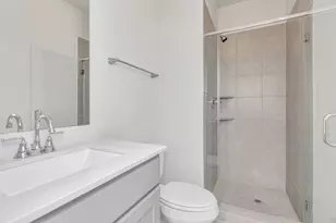 2011 E Bauer Dr, Houston, TX 77080 - Photo 6