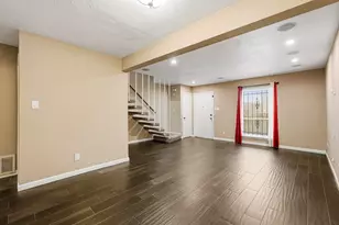 6111 Beverly Hill St, Houston, TX 77057 - Photo 8