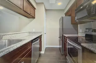 6111 Beverly Hill St, Houston, TX 77057 - Photo 2