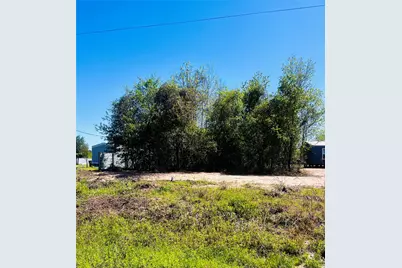 1942 County Road 3542, Cleveland, TX 77327 - Photo 2