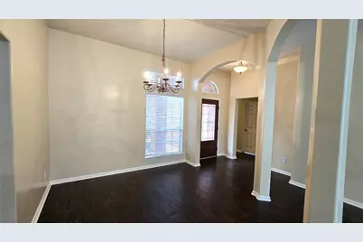 2014 Pinecreek Pass Lane, Katy, TX 77449 - Photo 8