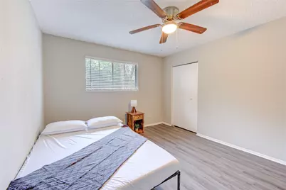 4106 California Street, Dickinson, TX 77539 - Photo 10