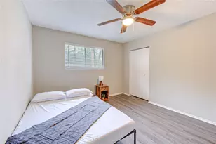 4106 California St, Dickinson, TX 77539 - Photo 10