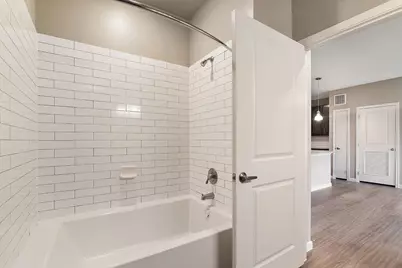 3301 Gulf Freeway #2203, Texas City, TX 77568 - Photo 16