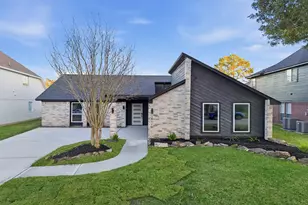 19110 Baton Pass, Humble, TX 77346 - Photo 2