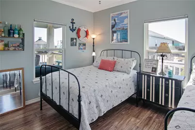 857 Gulfview Drive, Crystal Beach, TX 77650 - Photo 20