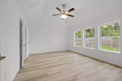 122 Mockingbird Trails Drive, Willis, TX 77318 - Photo 16