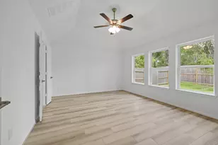 122 Mockingbird Trails Dr, Willis, TX 77318 - Photo 16