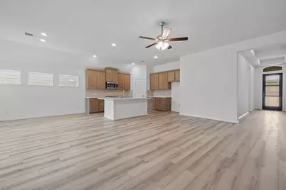 122 Mockingbird Trails Drive, Willis, TX 77318 - Photo 10