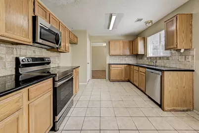 19803 Lions Gate Court, Humble, TX 77338 - Photo 12