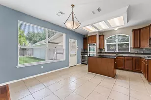 9202 State Walk Cir, Houston, TX 77064 - Photo 8