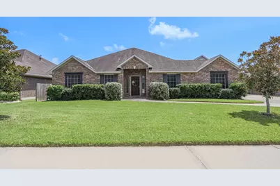 2109 Verde Valley Drive, League City, TX 77573 - Photo 2