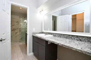 382 Wilcrest Dr, Houston, TX 77042 - Photo 22