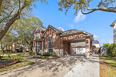 3310 Lake Canyon Court, Sugar Land, TX 77498 - Photo 2