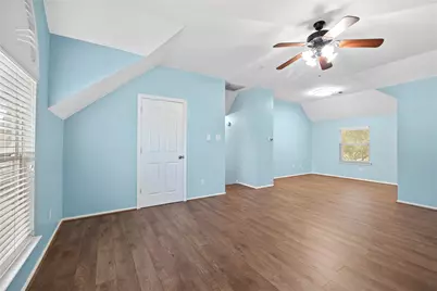 3310 Lake Canyon Court, Sugar Land, TX 77498 - Photo 32