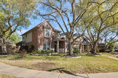 3310 Lake Canyon Court, Sugar Land, TX 77498 - Photo 4