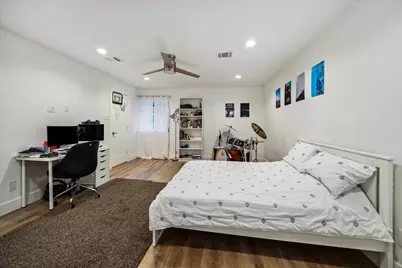 6321 Deerwood Road, Houston, TX 77057 - Photo 20