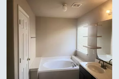 13942 Brayford Place Court, Houston, TX 77014 - Photo 18