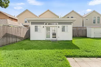 1516 Lawrence Street, Houston, TX 77008 - Photo 26