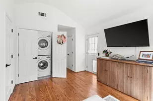 1516 Lawrence St, Houston, TX 77008 - Photo 12