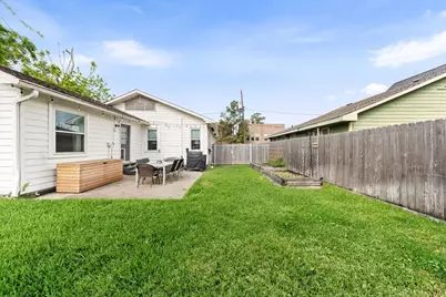 1516 Lawrence Street, Houston, TX 77008 - Photo 24