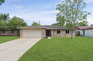 4339 Saffron Ln, Friendswood, TX 77546 - Photo 1