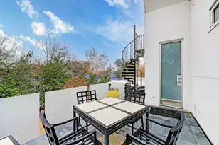 2200 Harvard St, Houston, TX 77008 - Photo 26