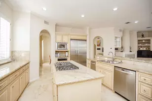 10 Lake Mist Ct, Sugar Land, TX 77479 - Photo 14