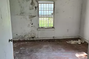 2305 Elysian St, Houston, TX 77026 - Photo 4